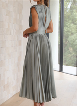 Cléophée - Elegantti ja hienostunut pitkä mekko-Mekot-EmiyoSuomi