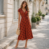 Polka Dot Mekko | Monipuolinen Kesämekko | Tyylikkäät Muodot