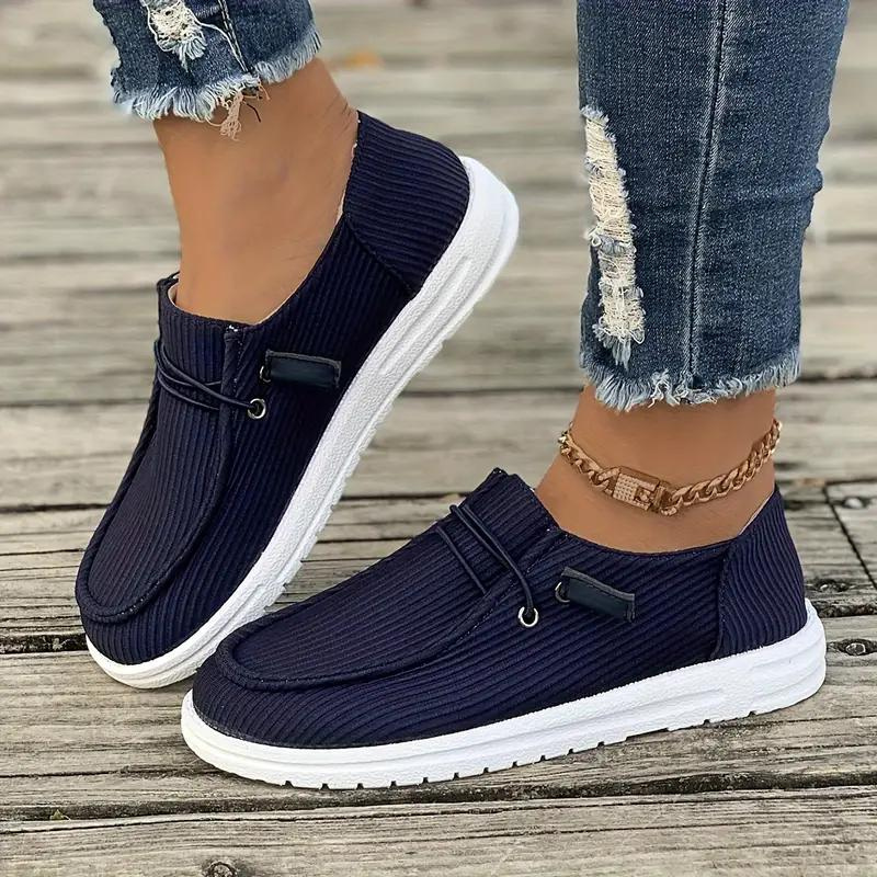 Blauw / 8