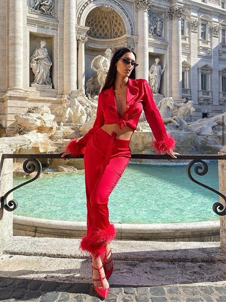 Sianna - Tyylikäs kaksiosainen setti höyhenillä - Naisille