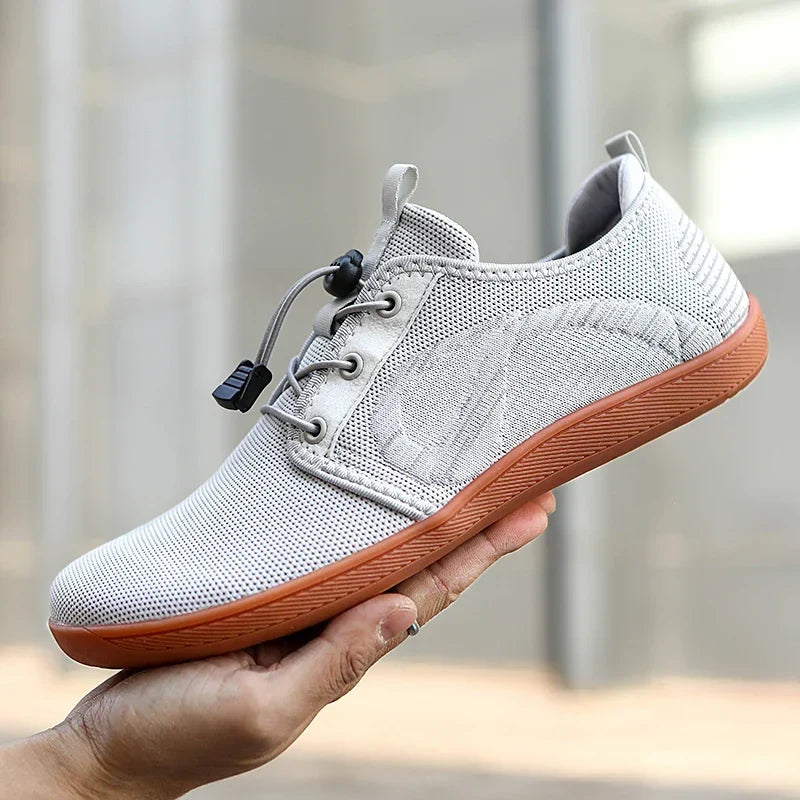 Miesten mesh lenkkitossut slip-on kevyt ilmava rakenne