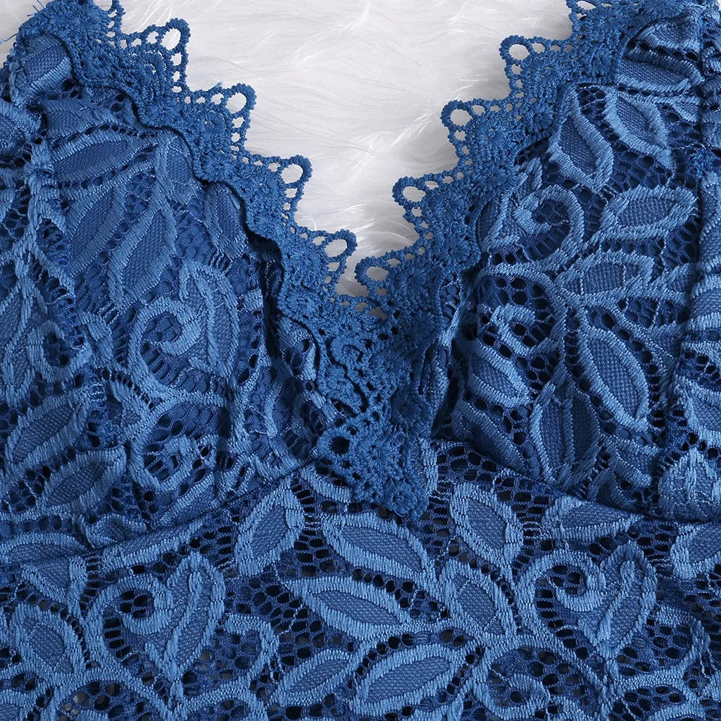 Annika - Olkaimeton pitsinen kesätoppi - Naisille