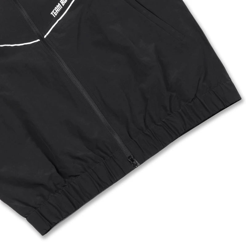 Miesten Urheilupaita | Musta Windjack, Pitkät Hihat | Y2K Activewear