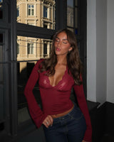 Nicole - Elegantti naisten paita - pitkähihaiset pitsireunaiset