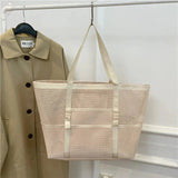 Alessandra | Tilava ja Kevyt Rantalaukku - EmiyoSuomi - Käsilaukku