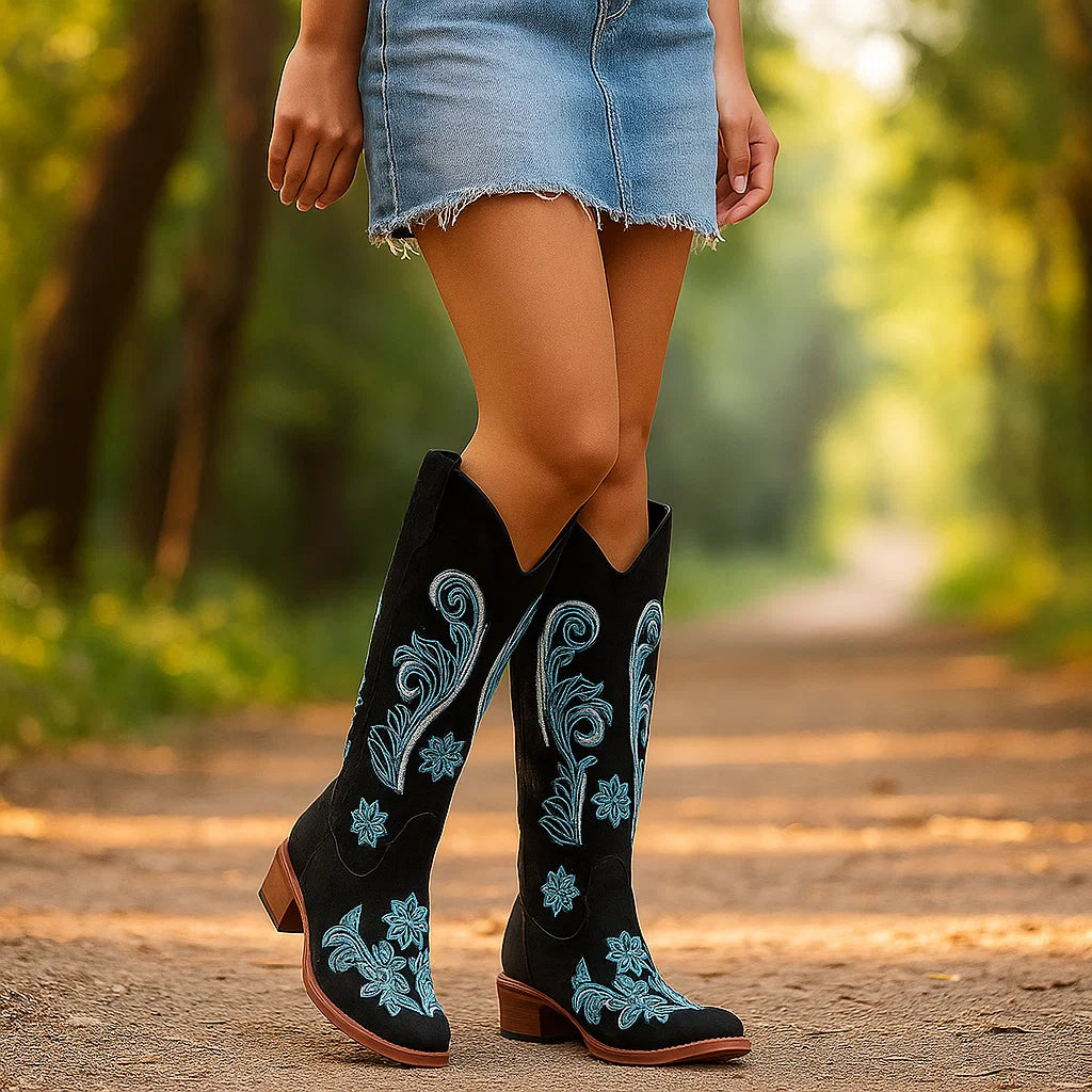 Damen Cowboy-Stiefel - Blumige Stickerei - Bequemer Flacher Absatz