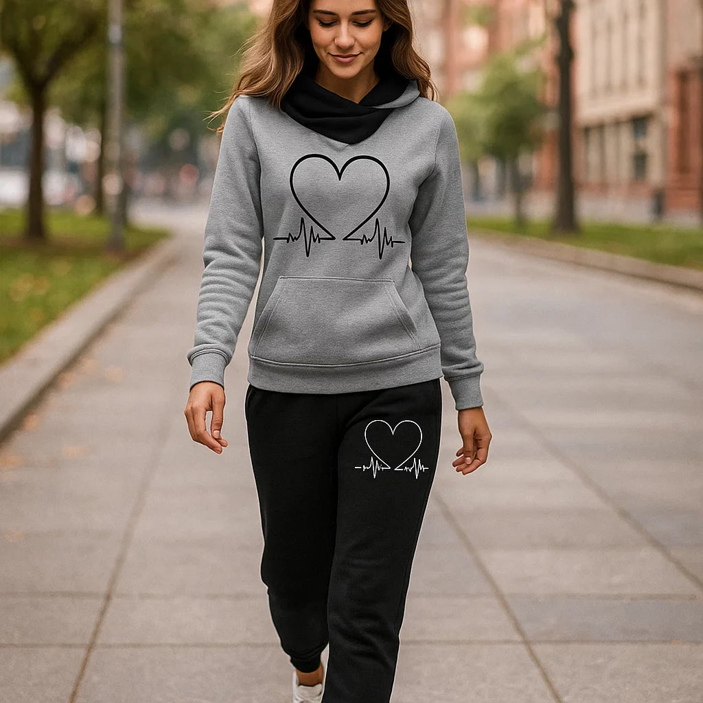 Aktiivinen naisten treeniasu - Heartbeat - Leggingsit - Huppari - Kuntoilu