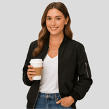 Aviator - takki vetoketjulla - Rentouttava pilottyyli naisille - Mukavuus ja tyyli - EmiyoSuomi - Bomberjacket - Nainen