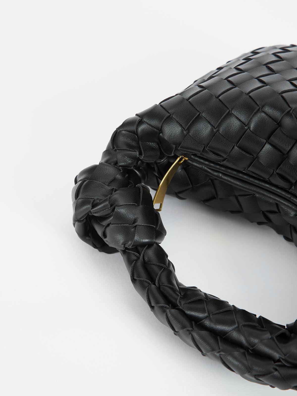 Bathildis | Rentoa tyylikästä käsilaukkua - EmiyoSuomi - Käsilaukku