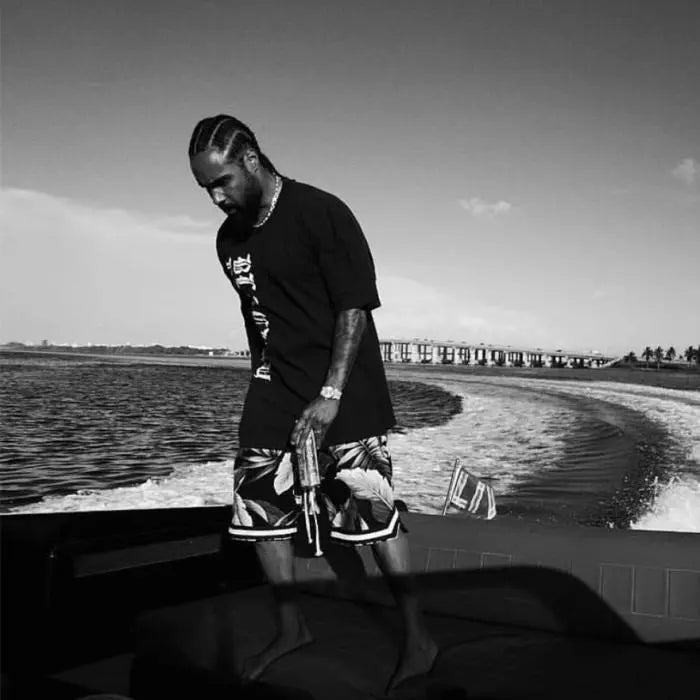 Bobby – Havaijilainen Hip Hop - tyylinen Rantalöysä - EmiyoSuomi - Miesten shortsit