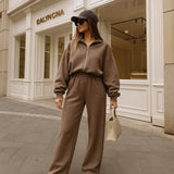 Corvessa - Naisten collegepuku - Mukava leikkaus - Minimalistinen tyyli - EmiyoSuomi - Verkkapuku