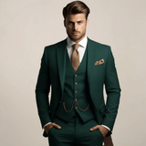 Miesten kolmiosainen slim fit puku muodolliselle tilaisuudelle