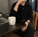 Miesten neulepolopaita kaksipainikkeinen poolokaulus ja ribbireunus