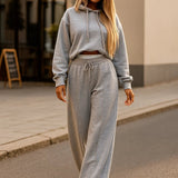 Hoodie Alenya - Setti - Tyylikäs - Mukava - Naisten - EmiyoSuomi - Verkkapuku