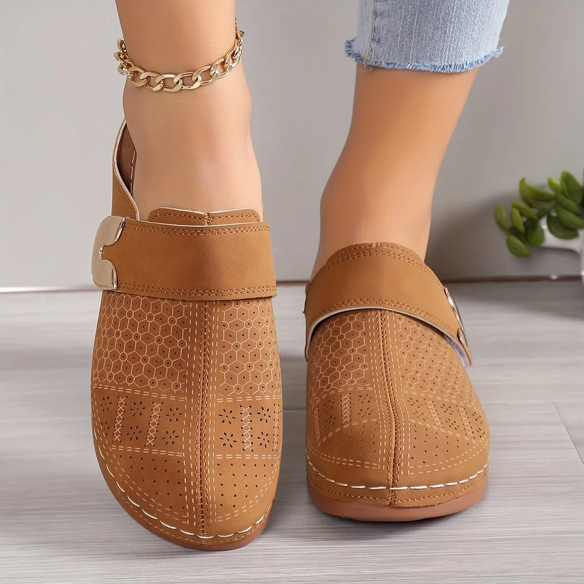 Naisten Kiilasandaalit | Slip-On Wedge Platform | Mukava