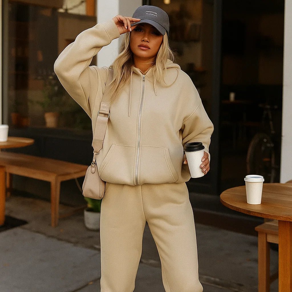 Naisten Fleeceasu Mexie – Huppari ja Housut - EmiyoSuomi - Verkkapuku