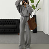 Naisten lounge - puku - mukava - tyylikäs - arkeen - EmiyoSuomi - Verkkapuku