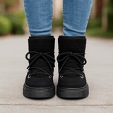 Naisten talvinilkkurit – Lämpöä ja tyyliä talvipäiviin - EmiyoSuomi - kengät