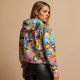 Naisten Värikkäät Hupparit - Uniikit Sarjakuvamotiivit - Laadukas Design - EmiyoSuomi - Neulepusero Nainen