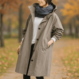 Siena - Tyylikäs Trenchcoat - Ajaton Tyyli - Täydellinen Istuvuus - EmiyoSuomi - Takki Nainen