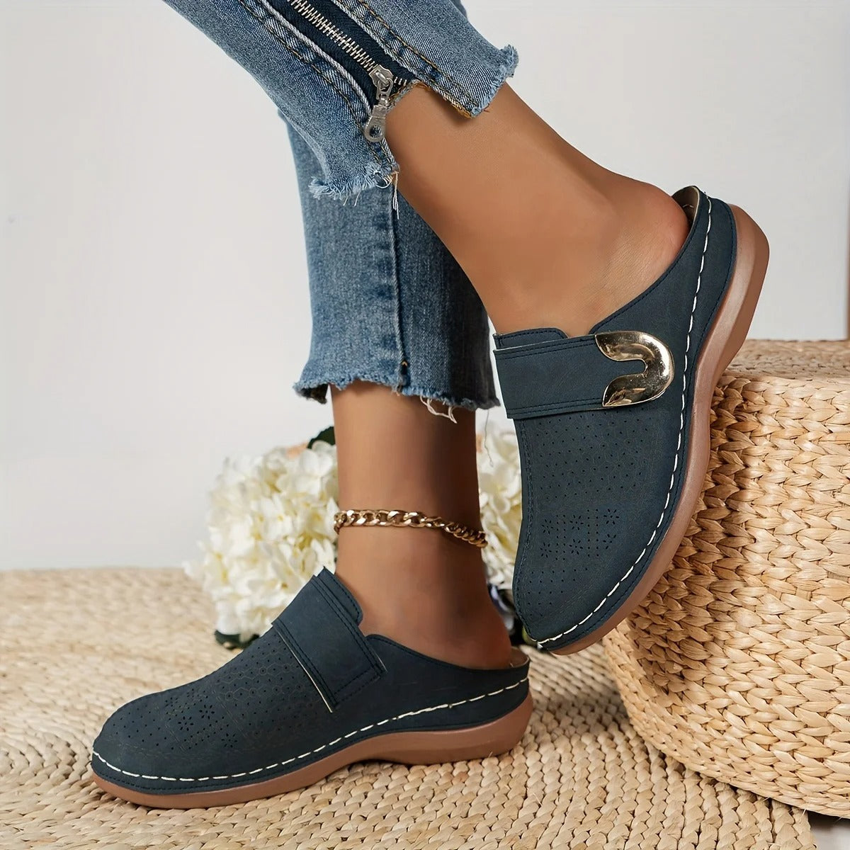 Naisten Kiilasandaalit | Slip-On Wedge Platform | Mukava