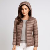 Vesi - ja tuulenpitävä takki - Eristeenä valkoiset hanhenhöyhenet - EmiyoSuomi - Naisten liivi