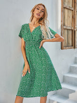 Euni | Rento kukkakuvioinen mekko-Clothing-EmiyoSuomi