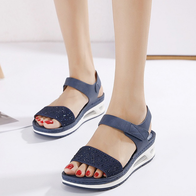 Gilde™ | Ilmatyynyiset mukavat sandaalit