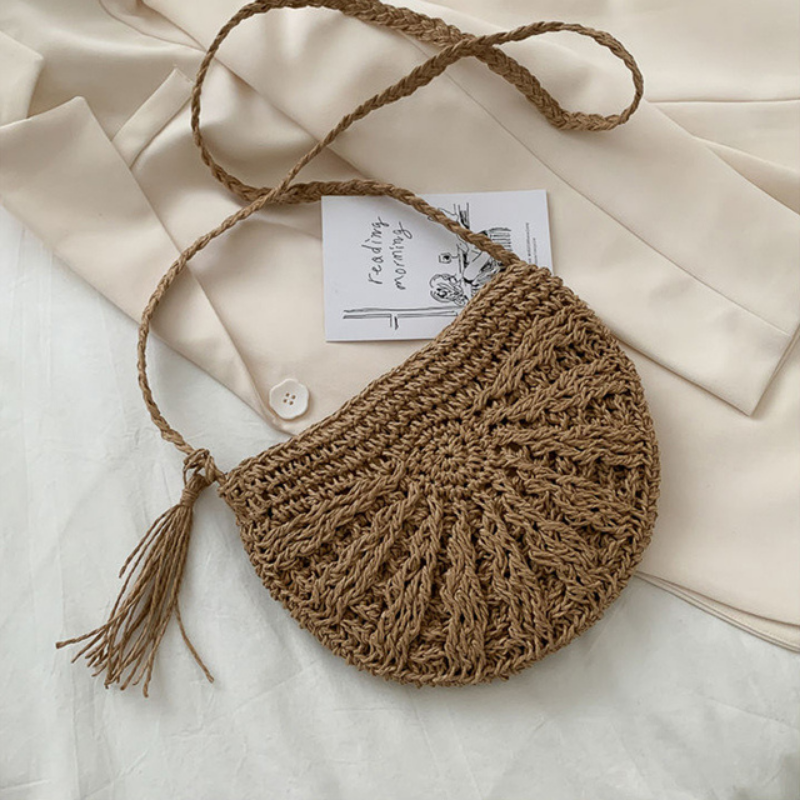 Natalia | Käsinkudottu Straw Half Moon käsilaukku-EmiyoSuomi