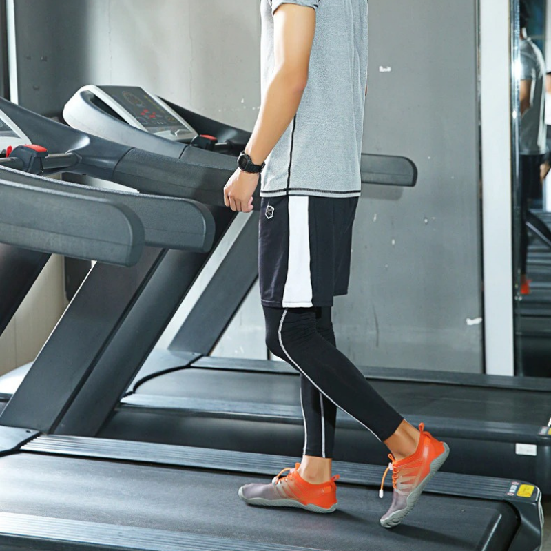 Hike Runner Pro™ | Liukumattomat yleiskengät avojaloille