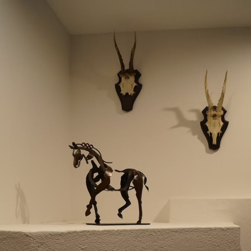 CRAFTY | KÄSINTEHTY HEVOSVEISTOS METALLISTA-Home Decor-EmiyoSuomi